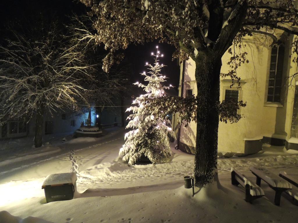 Kirchenwirt Inn Kreuzen  Екстер'єр фото