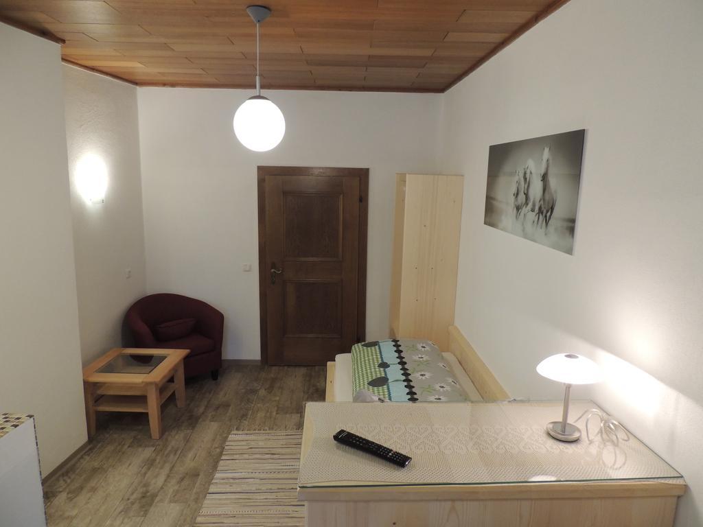 Kirchenwirt Inn Kreuzen  Екстер'єр фото