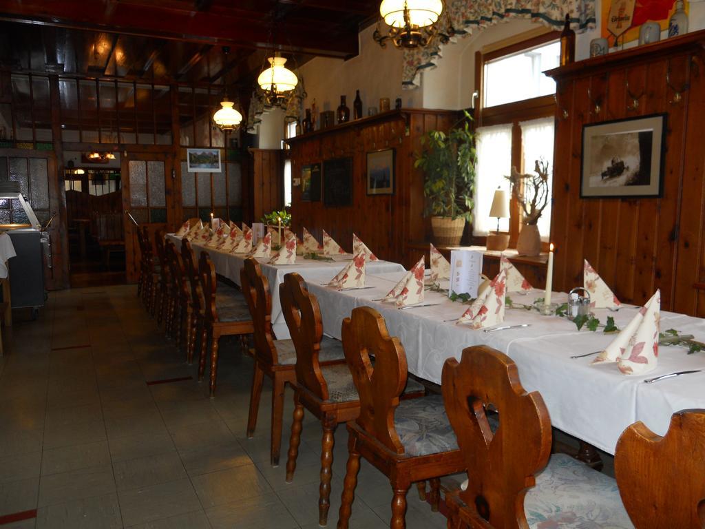 Kirchenwirt Inn Kreuzen  Екстер'єр фото